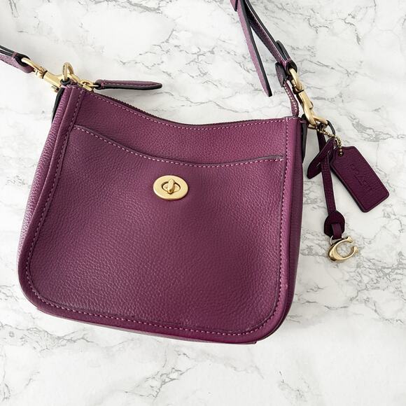 NWOT Coach Chaise Crossbody 19 Wine Color Pebbled Leather Turnlock Pocket Bag - Picture 13 of 13